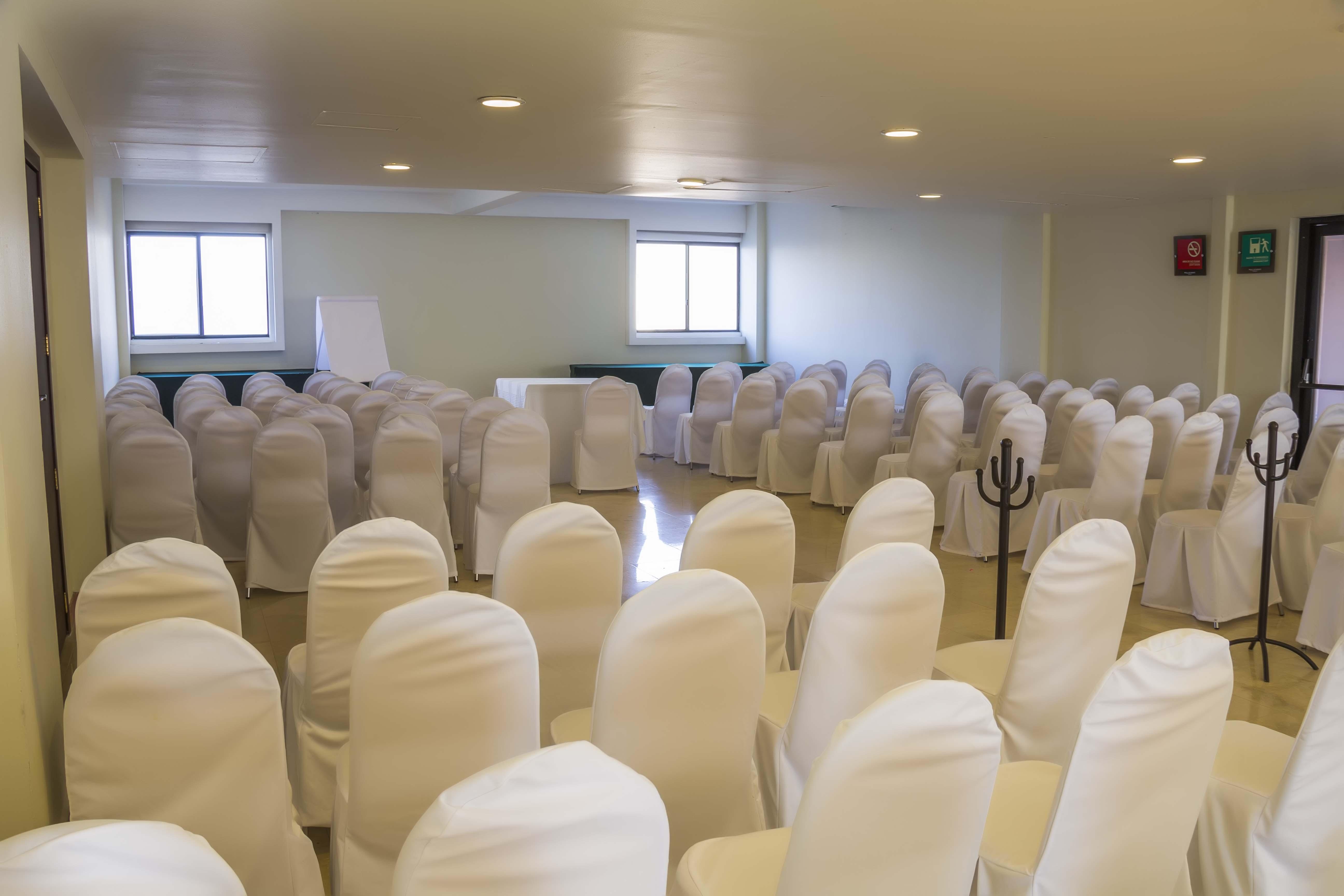 Imperio De Angeles Executive Leon Poliforum מראה חיצוני תמונה