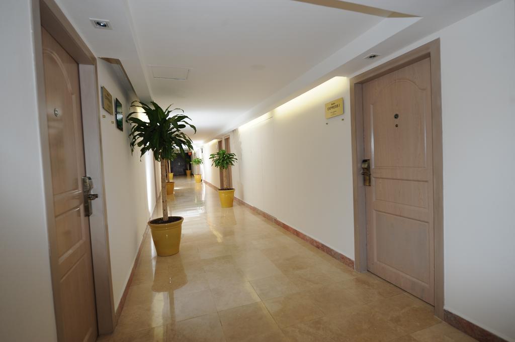 Imperio De Angeles Executive Leon Poliforum מראה חיצוני תמונה