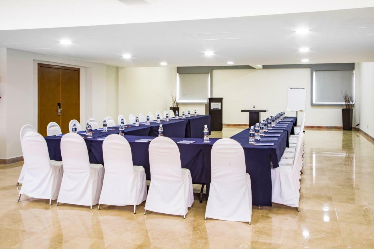 Imperio De Angeles Executive Leon Poliforum מראה חיצוני תמונה
